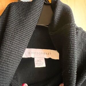 Black cropped turtleneck